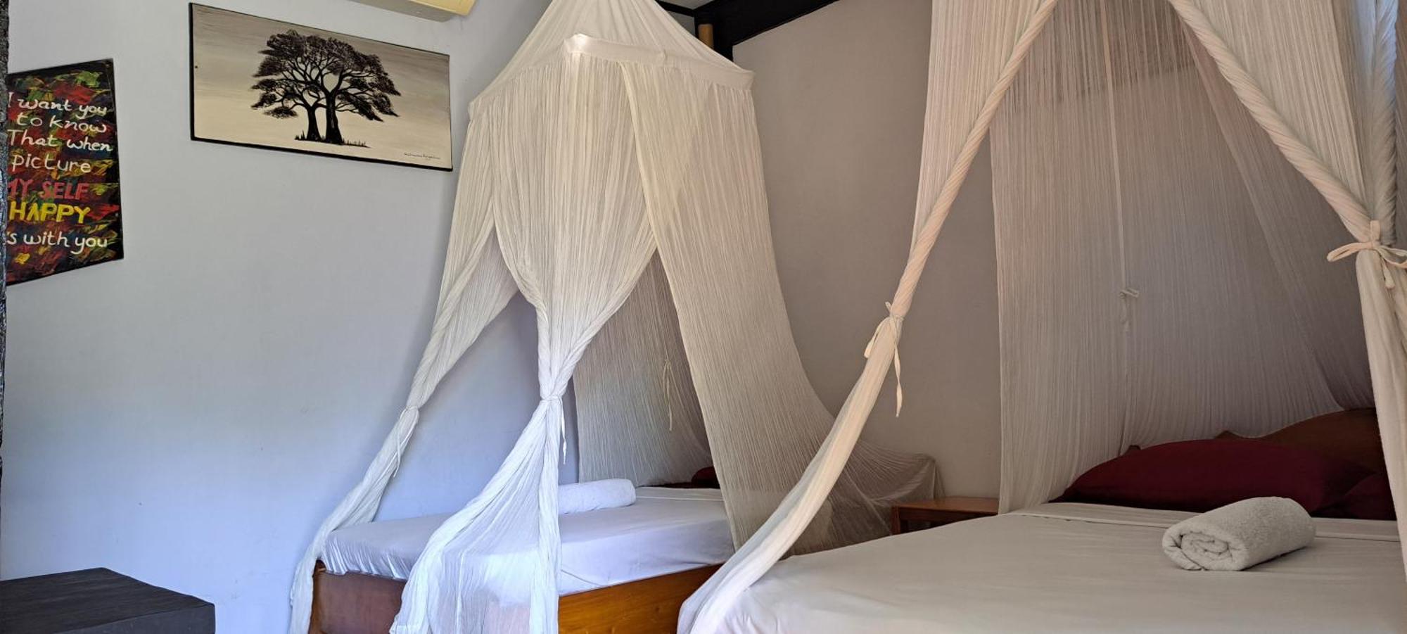 Nirvana Bungalow's * Boras